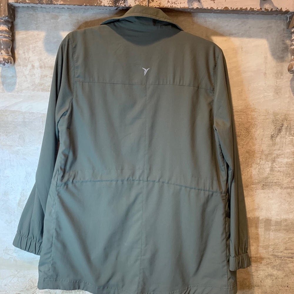 Light Weight Green Utility Jacket. - image 3